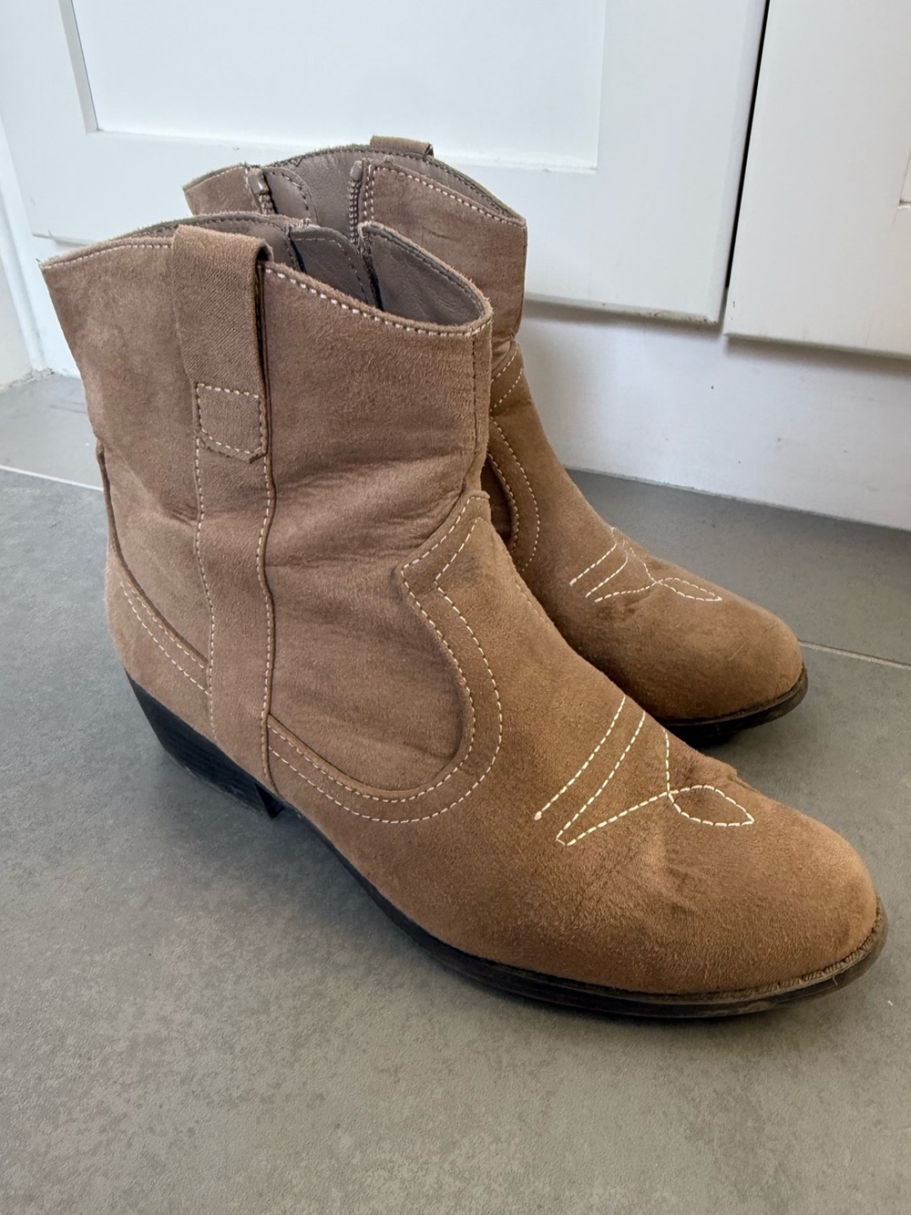 Suede Ankle Boots in Tan - Pull-On Western Style